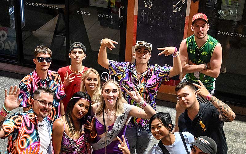 How To Save Money Doing A Pub Crawl In Cairns